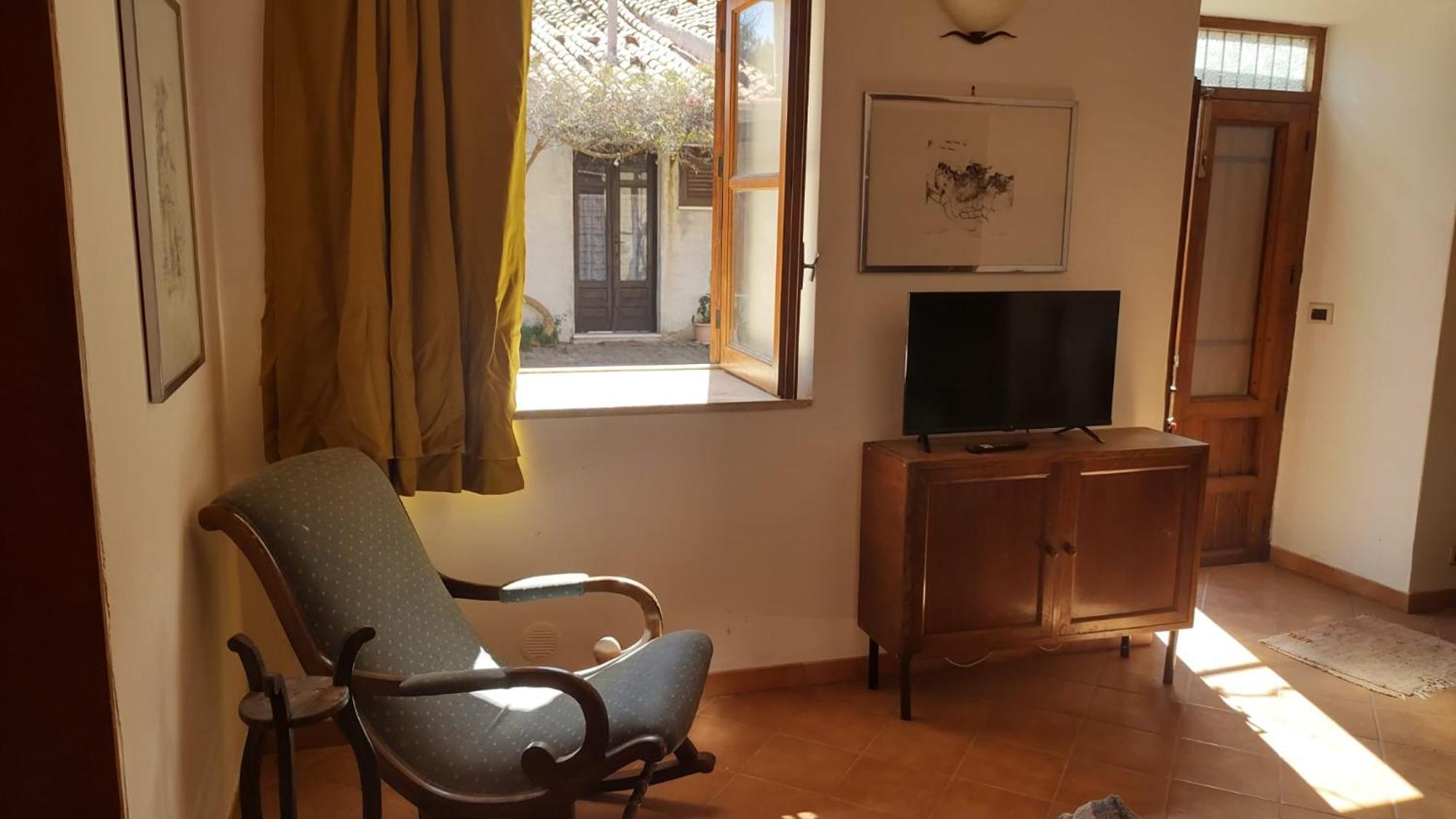Linati'S Apartments Pollina Dış mekan fotoğraf
